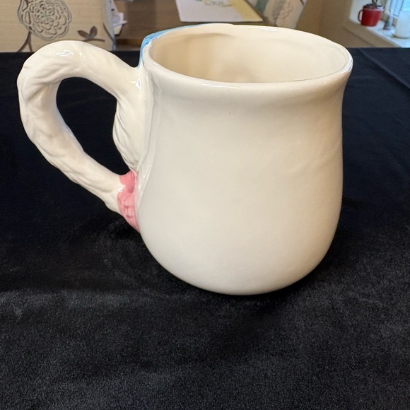 Vintage PMC 3D Sculptured White Kittens Mug Playing With Yarn - Picture 4 of 7